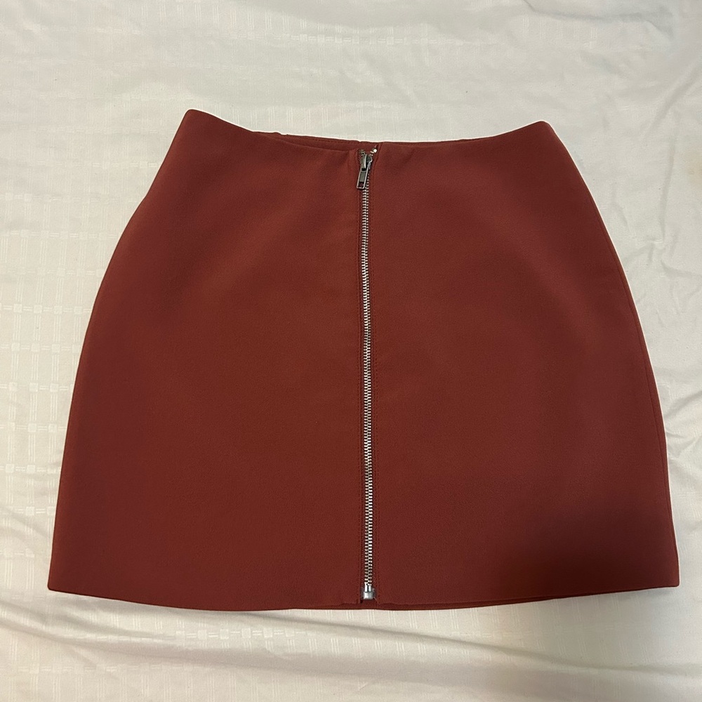 Forever 21 Rust Mini Skirt with Zipper Size S Like New - Picture 1 of 6
